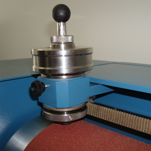 fc0d634d-5ae4-47ca-96b4-9c60eb60bfa2.jpg 品魁EL-78旋转辊筒式磨耗机:高精度磨耗测试助力产品质量控制